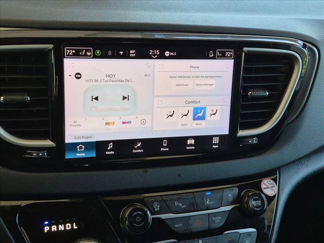 Used 2025 Chrysler Pacifica Select FWD image 11