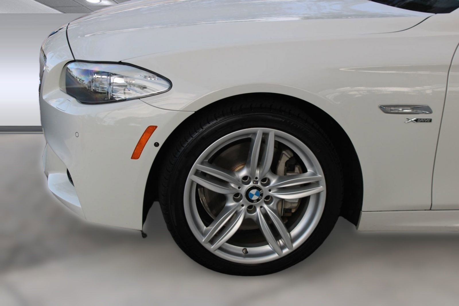 Used 2012 BMW 550i xDrive 550i xDrive image 20
