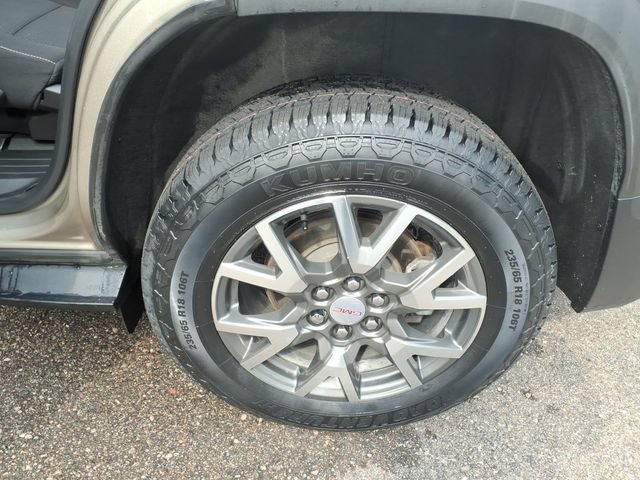 Used 2022 GMC Acadia SLE w/ Driver Convenience Package FWD image 13