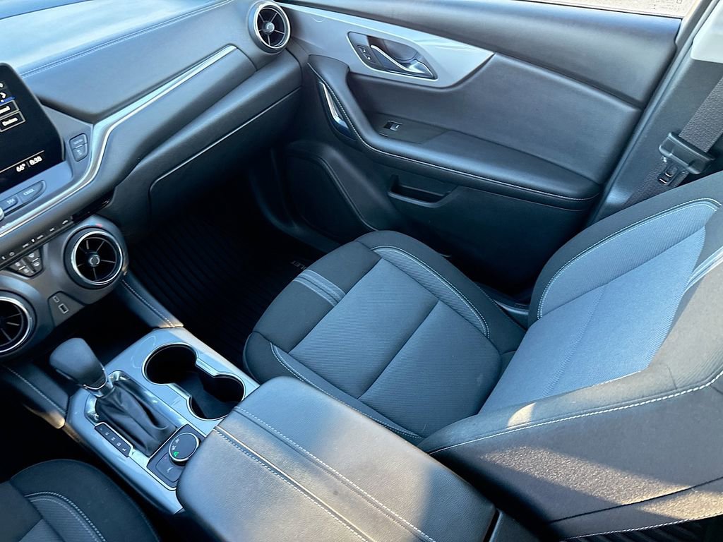 Used 2023 Chevrolet Blazer LT image 21