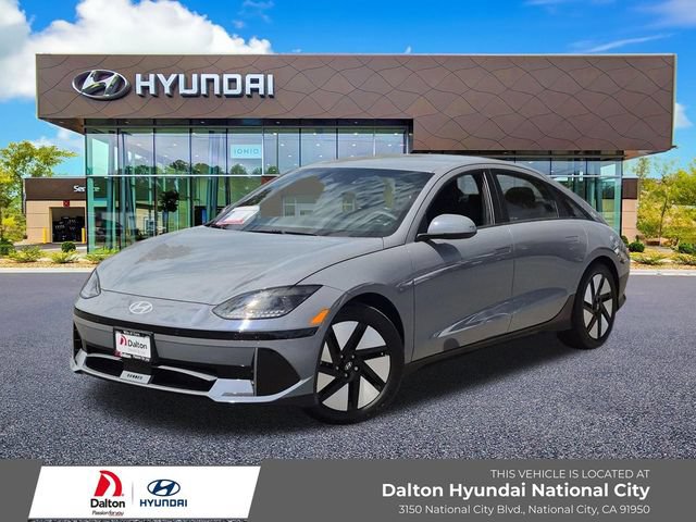 Used 2025 Hyundai Ioniq 6 SE RWD image 1