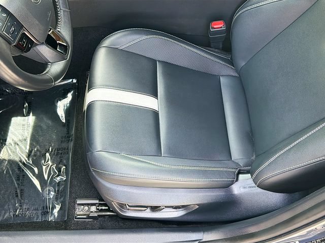 Used 2025 Toyota Camry SE FWD image 20