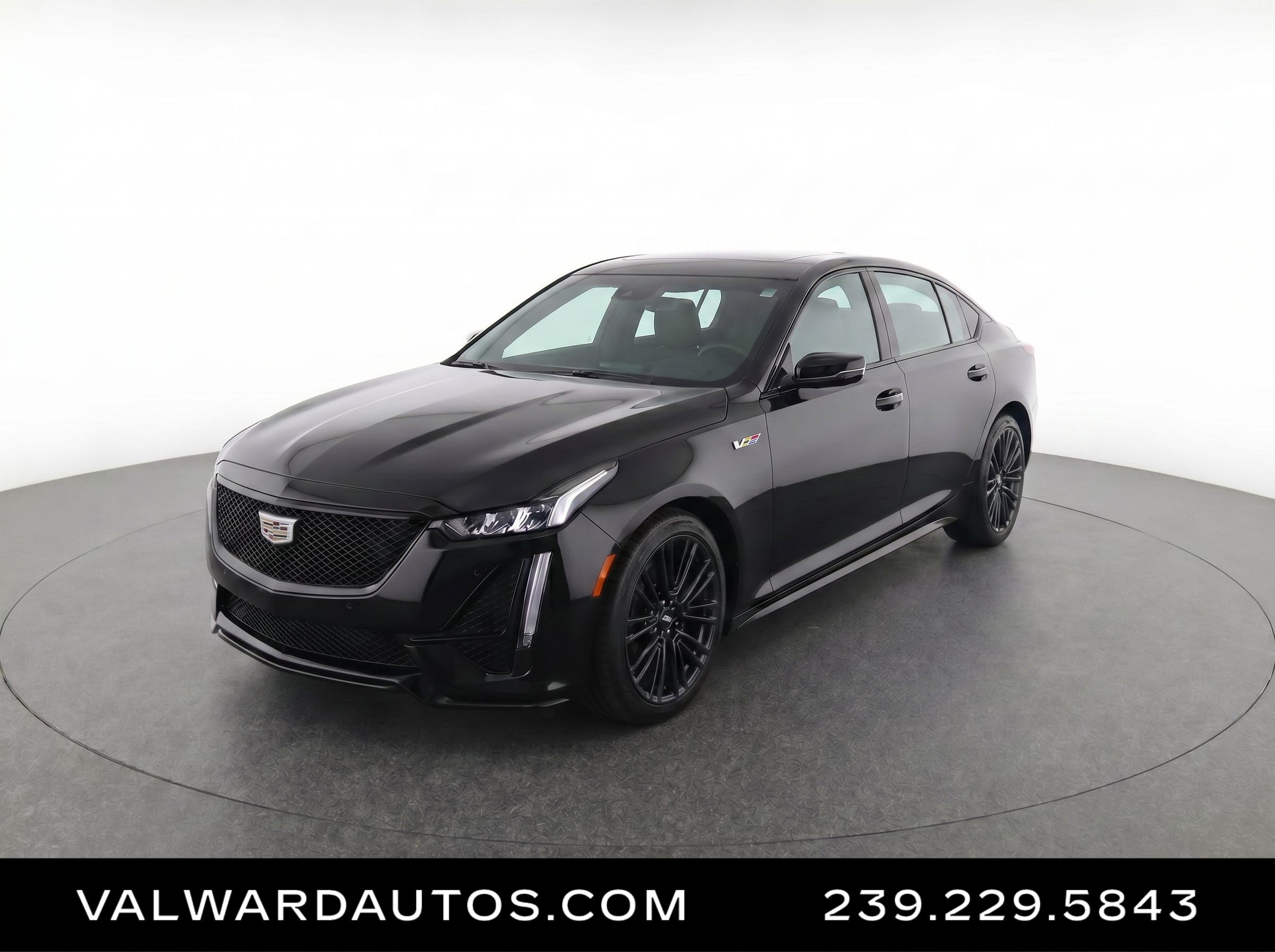 Used 2024 Cadillac CT5 V w/ Platinum Package RWD image 1