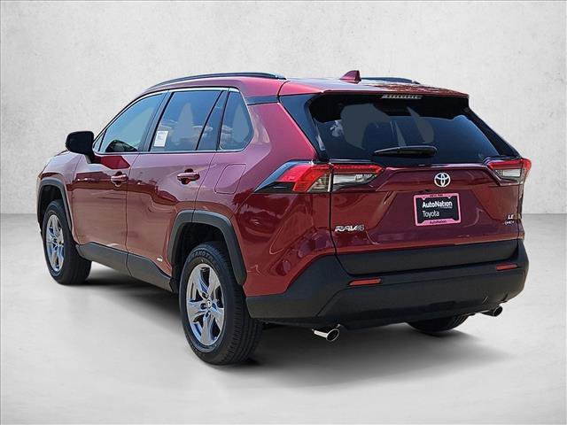 Used 2025 Toyota RAV4 LE AWD/4WD image 9