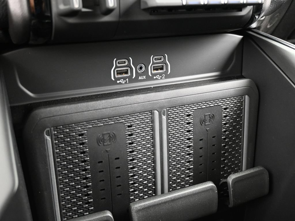 New 2026 RAM 2500 Laramie w/ Night Edition AWD/4WD image 25