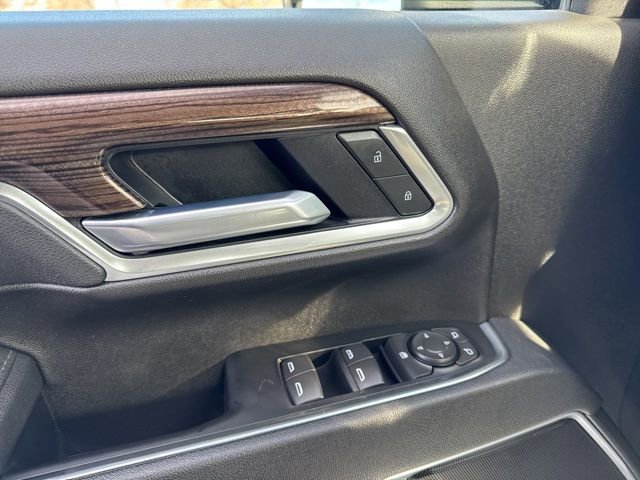 Used 2025 Chevrolet Silverado 2500 LT w/ Convenience Package image 22