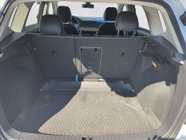 Used 2022 Volkswagen Taos SE w/ IQ.Drive SE Package FWD image 12