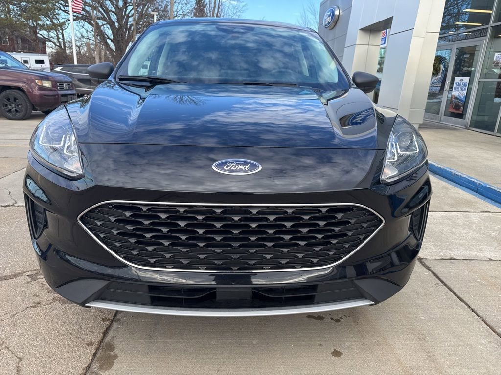 Used 2022 Ford Escape SE image 33