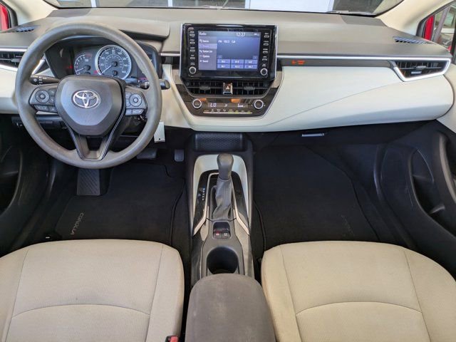 Used 2020 Toyota Corolla LE FWD image 4