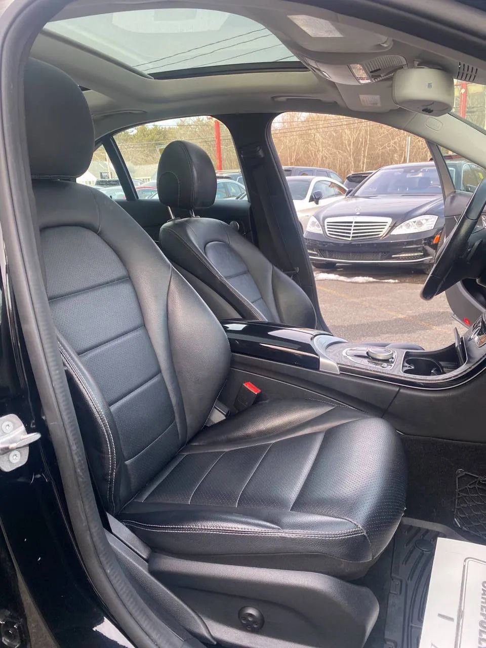 Used 2017 Mercedes-Benz C 300 4MATIC Sedan image 14