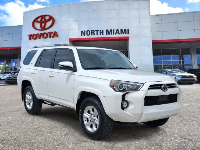 Used 2024 Toyota 4Runner SR5 Premium w/ Moonroof Package