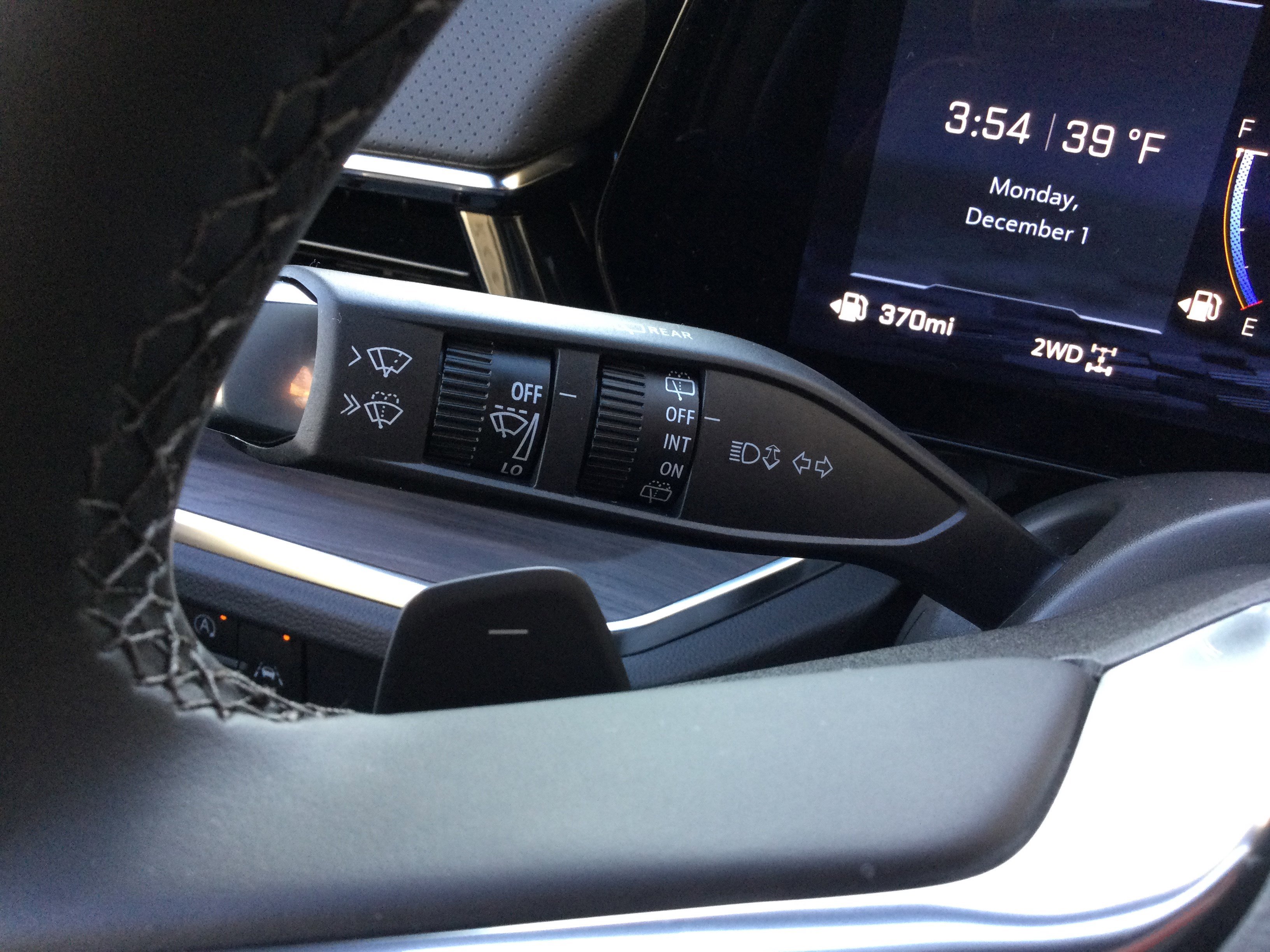 New 2026 Chevrolet Suburban Premier image 19