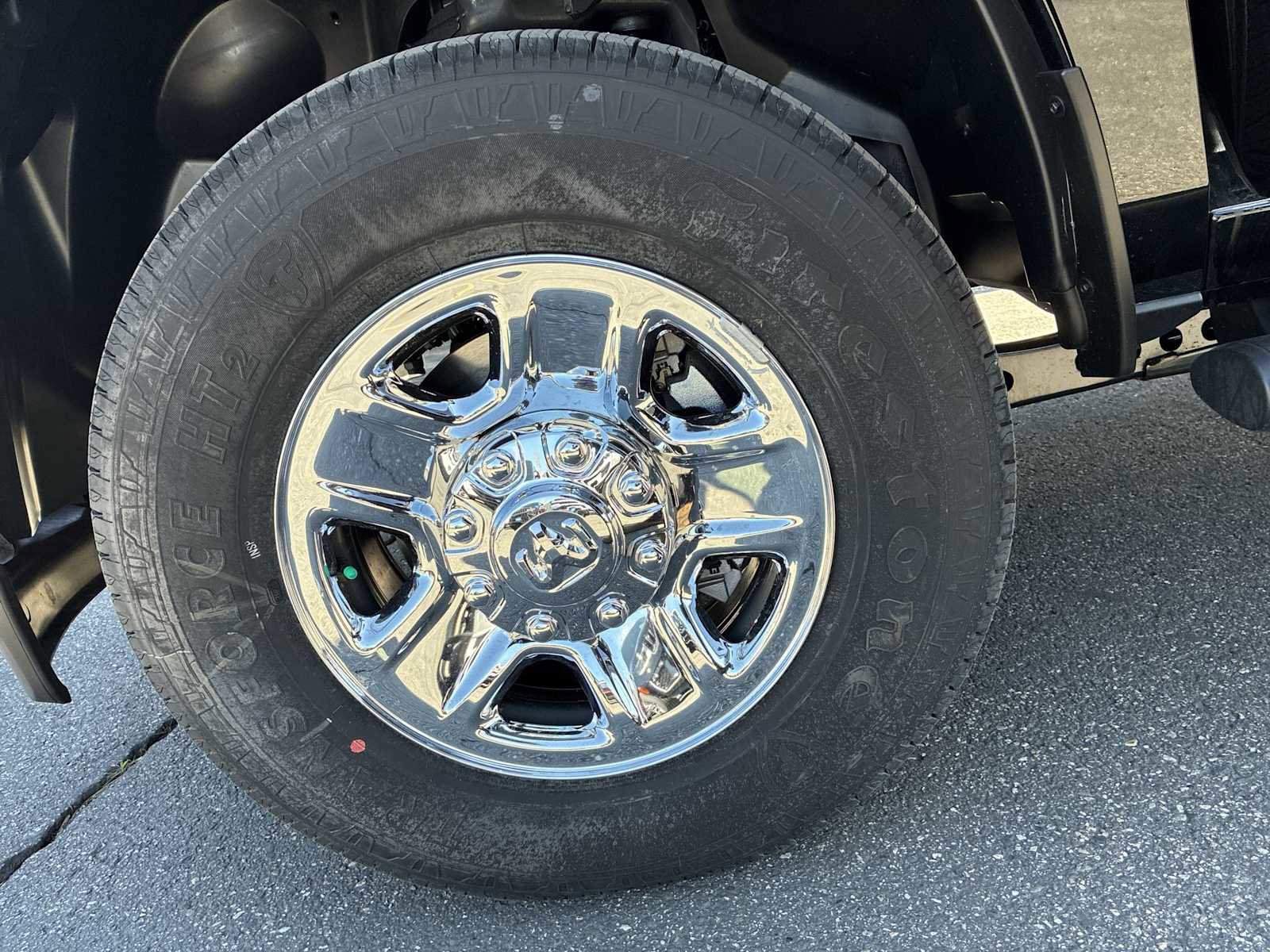 New 2026 RAM 3500 Tradesman AWD/4WD image 18