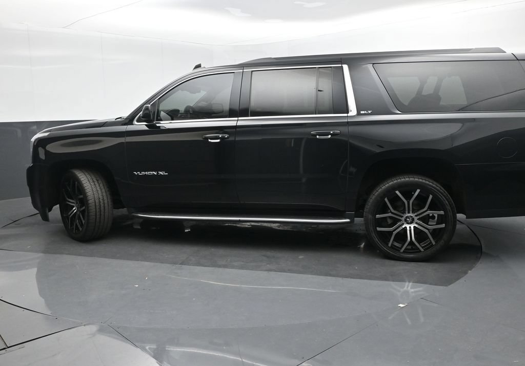 Used 2019 GMC Yukon XL SLT AWD/4WD image 30