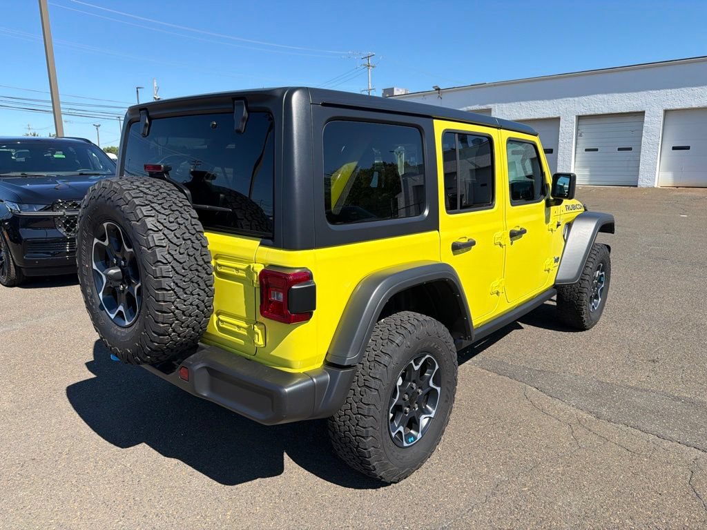 Used 2023 Jeep Wrangler Unlimited Rubicon 4xe w/ Cold Weather Group AWD/4WD image 6