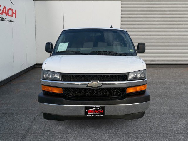 Used 2017 Chevrolet Express 3500 LT w/ LT Preferred Equipment Group image 7