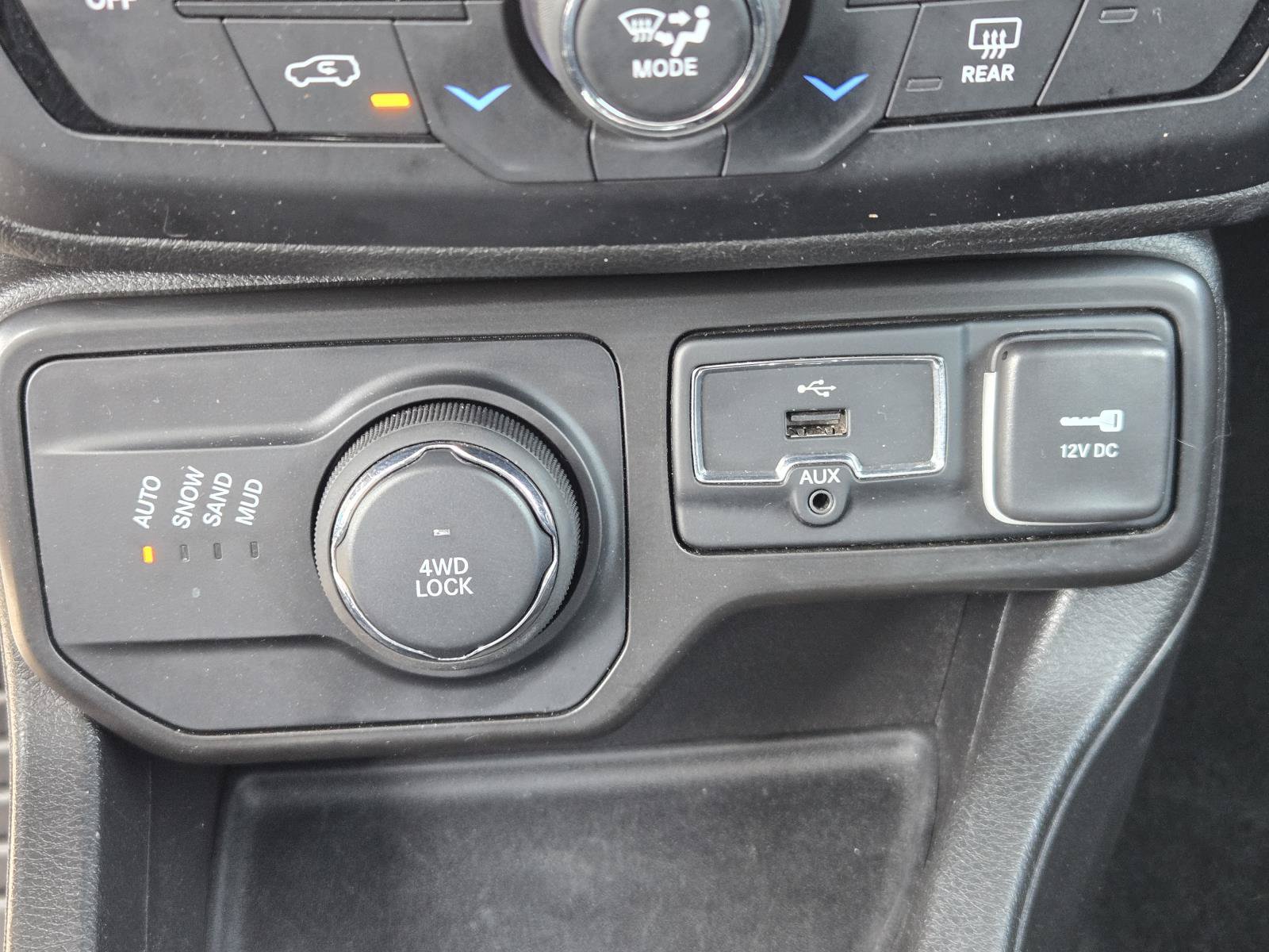 Certified 2022 Jeep Renegade Latitude AWD/4WD image 14
