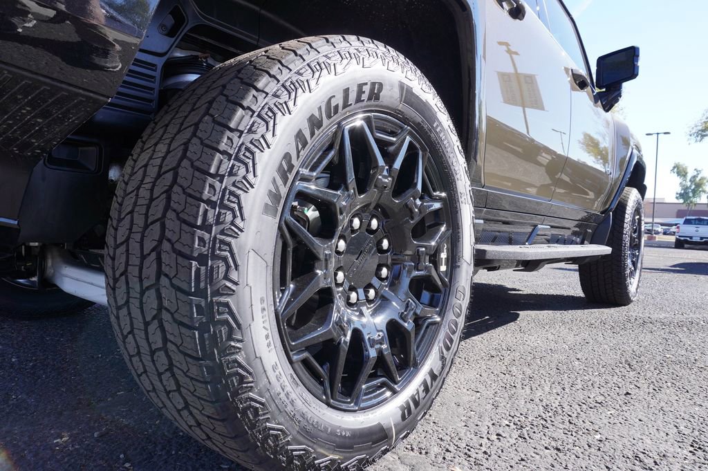 New 2025 GMC Hummer EV 2X image 6