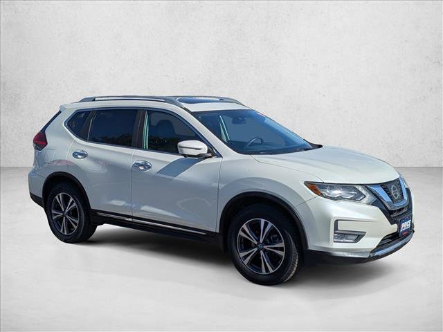 Used 2017 Nissan Rogue SL w/ SL Premium Package AWD/4WD image 3