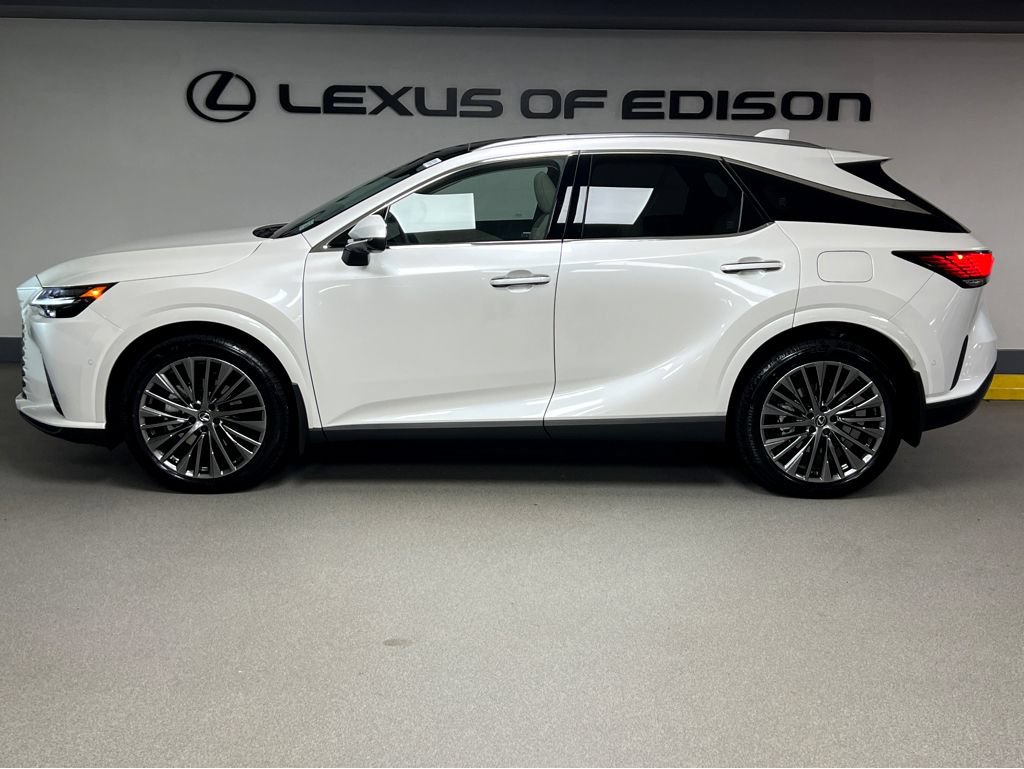 Certified 2025 Lexus RX 450h AWD w/ Convenience Package image 4