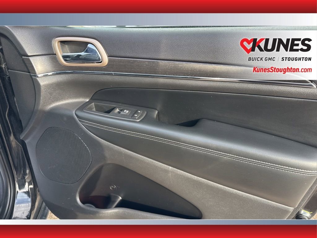 Used 2015 Jeep Grand Cherokee Limited image 48