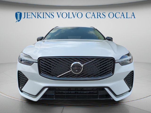 New 2026 Volvo XC60 B5 Ultra w/ Protection Package Premier AWD/4WD image 8