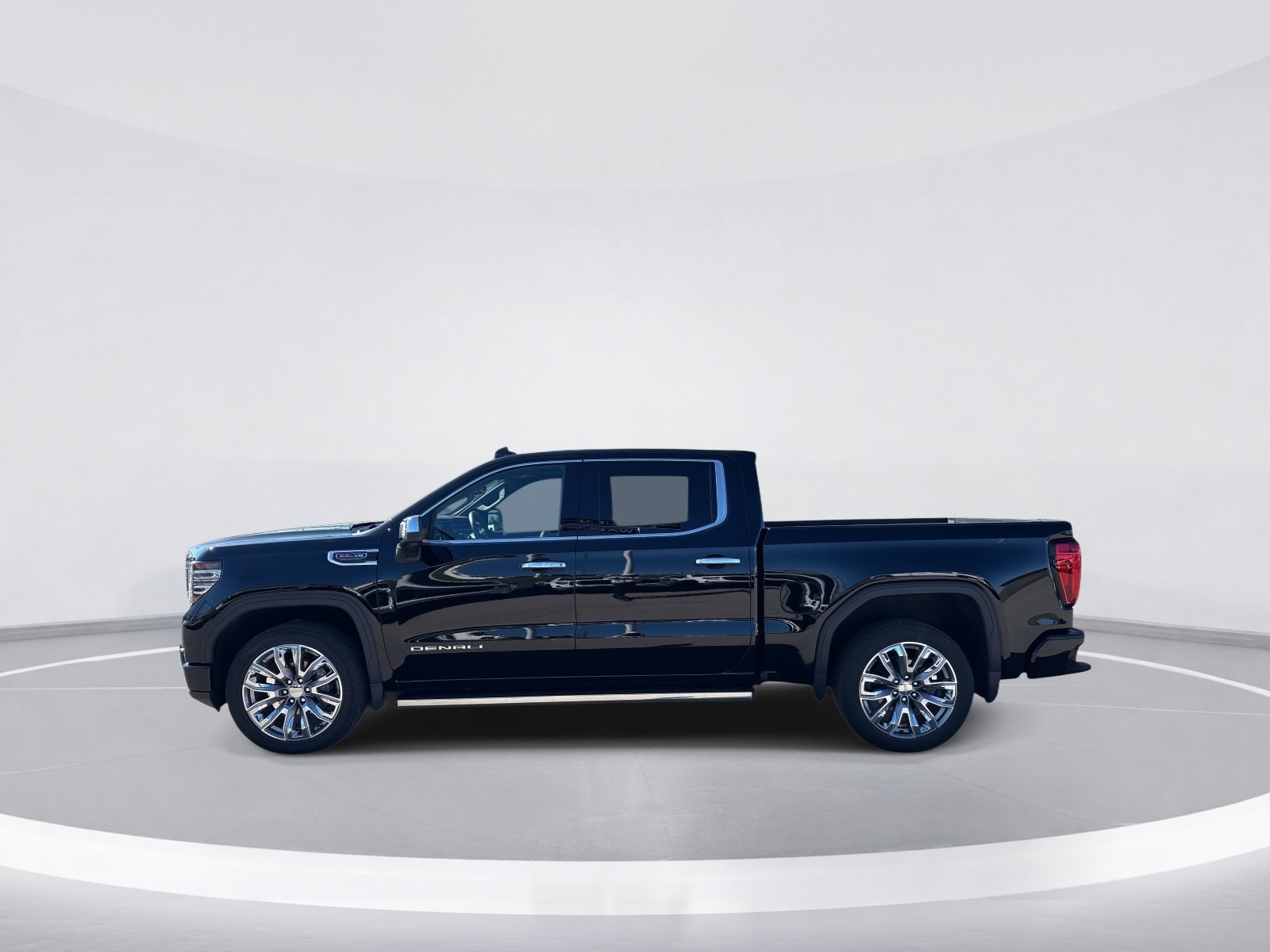 Certified 2024 GMC Sierra 1500 Denali image 5