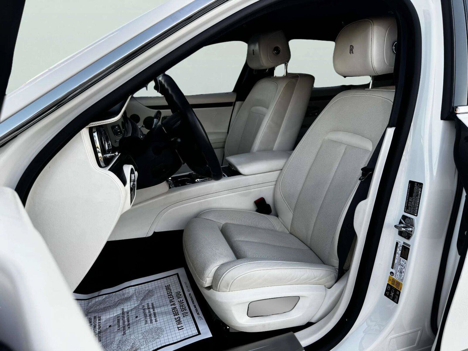 Used 2021 Rolls-Royce Ghost AWD/4WD image 11