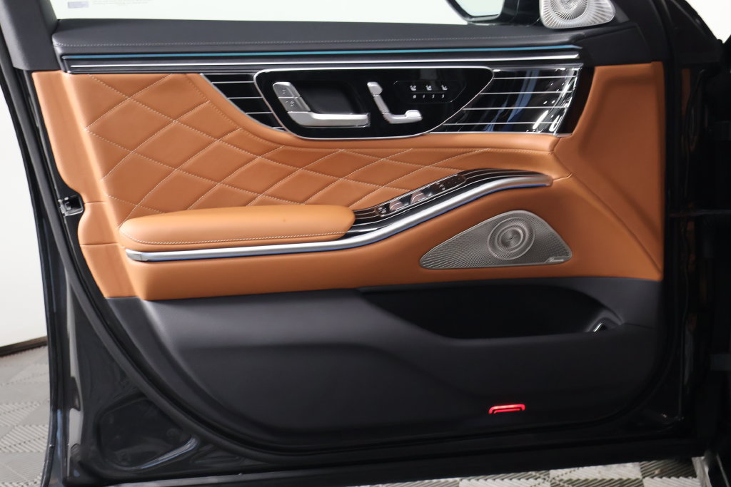 New 2027 Mercedes-Benz S 580 4MATIC Sedan image 7