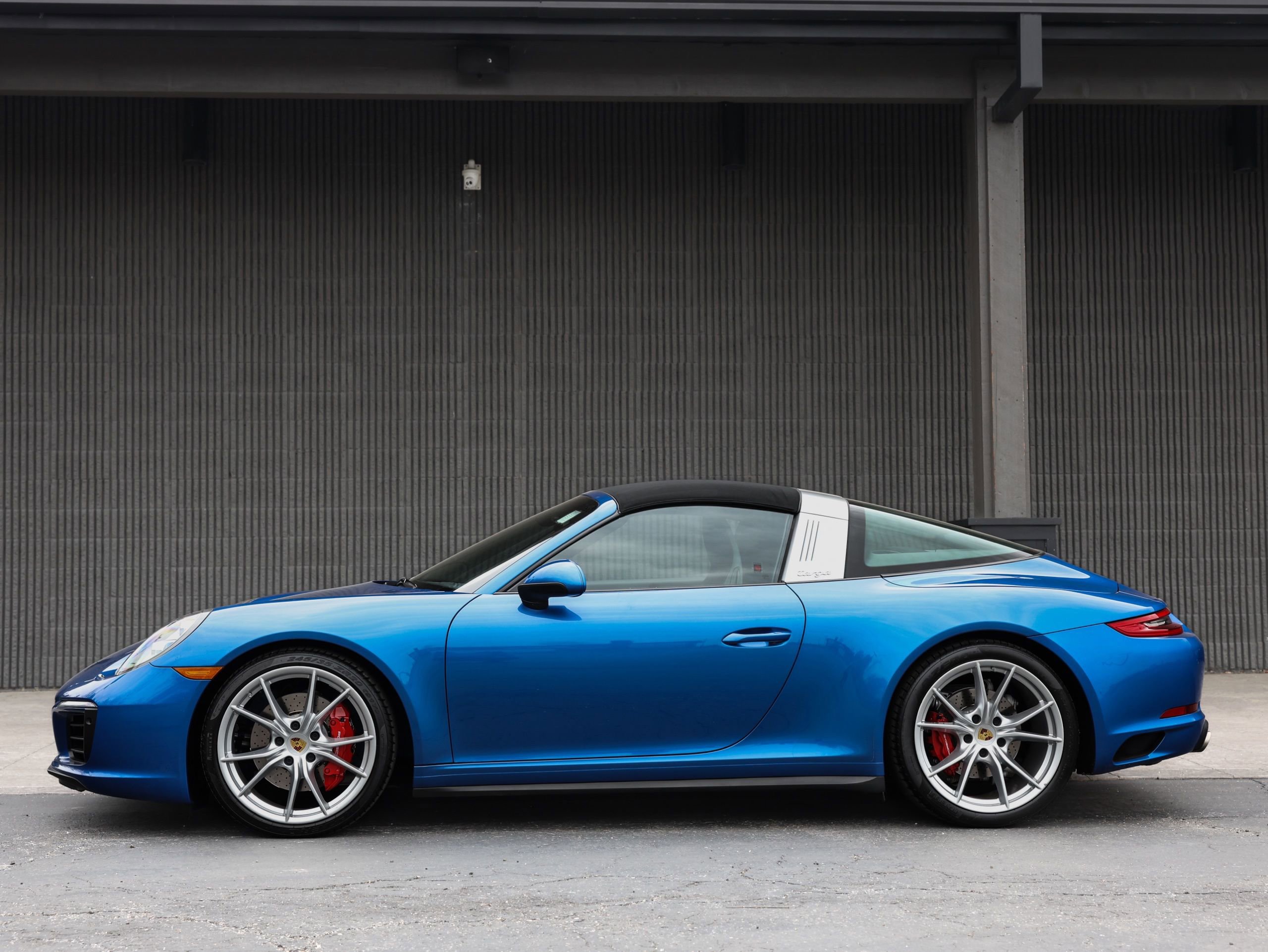 Used 2017 Porsche 911 Targa 4S image 37