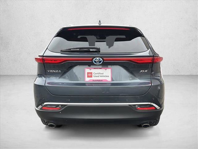 Certified 2024 Toyota Venza XLE image 6
