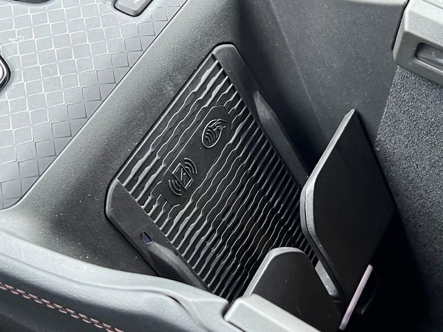 Used 2025 Jeep Wagoneer S Launch Edition image 35