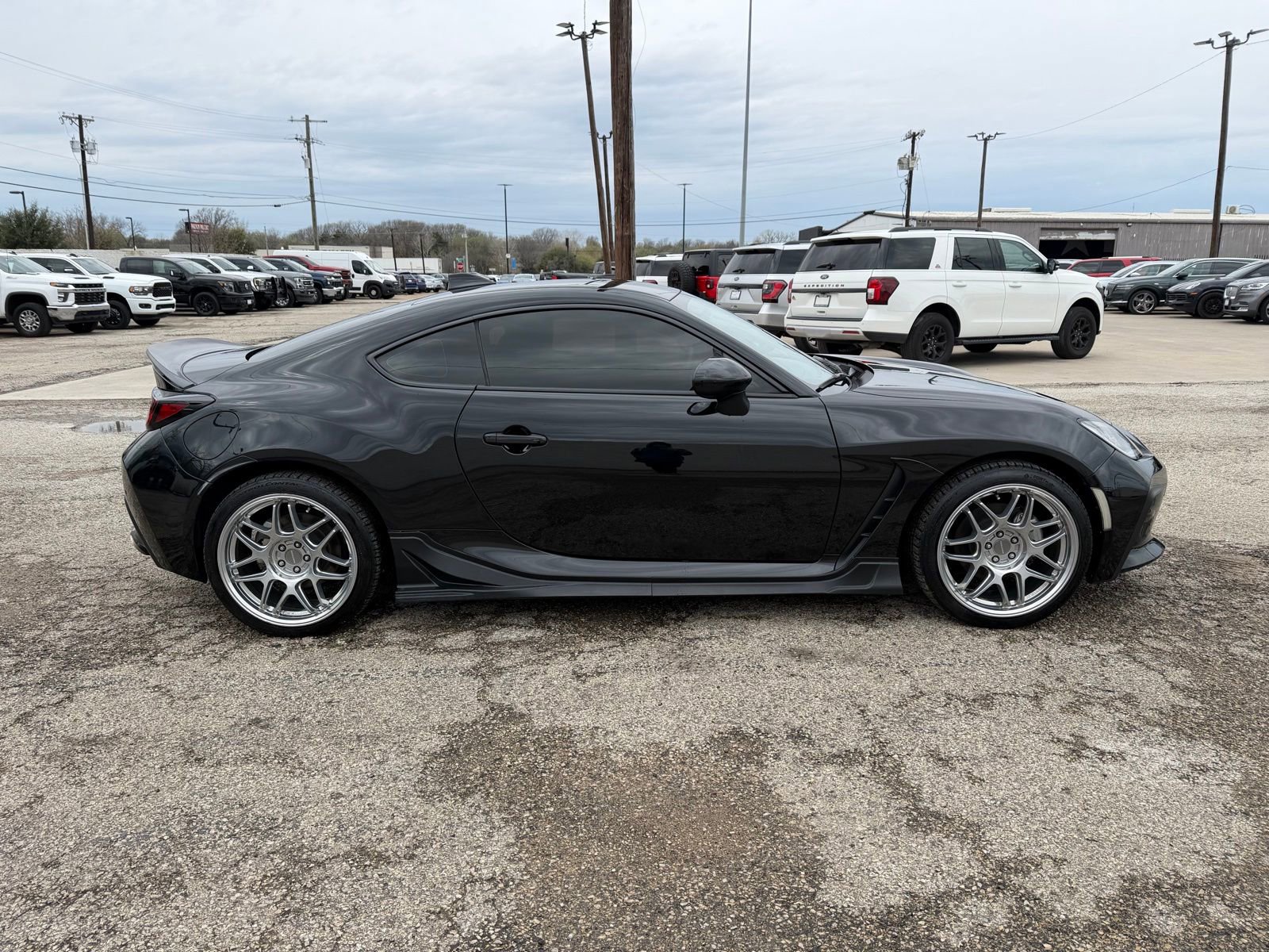 Used 2023 Toyota GR86 Premium w/ ALL Weather Mat Package (TMS) image 8