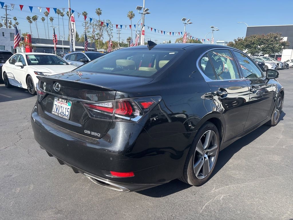Used 2017 Lexus GS 350 w/ Preferred Accessory Package RWD image 4