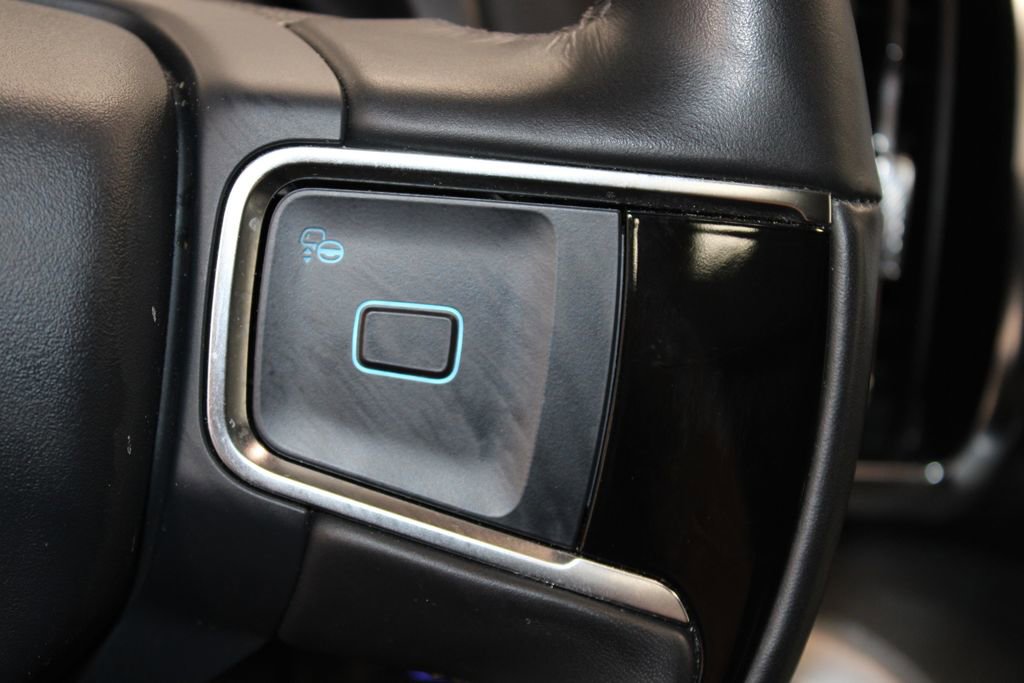 Used 2025 Ford Expedition Platinum image 43