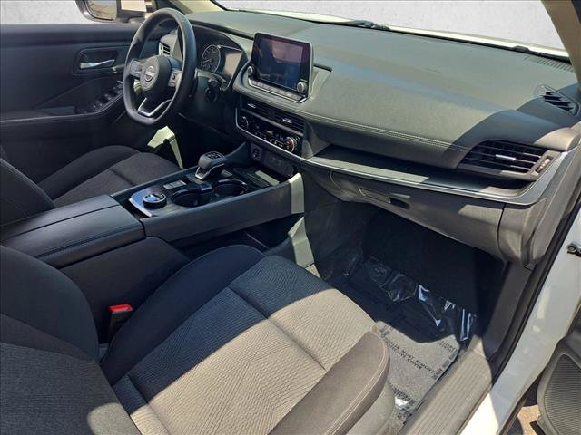 Used 2024 Nissan Rogue SV AWD/4WD image 22