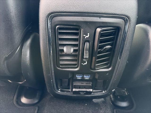 Used 2021 Jeep Grand Cherokee Limited w/ Premium Lighting Group image 21