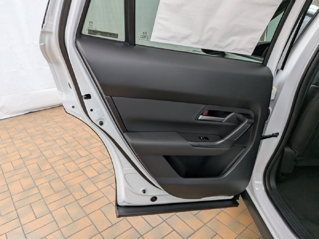 New 2026 MAZDA CX-50 AWD 2.5 Hybrid w/ Cargo Package image 17