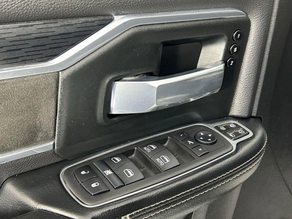 Used 2024 RAM 3500 Laramie w/ Sport Appearance Package image 34