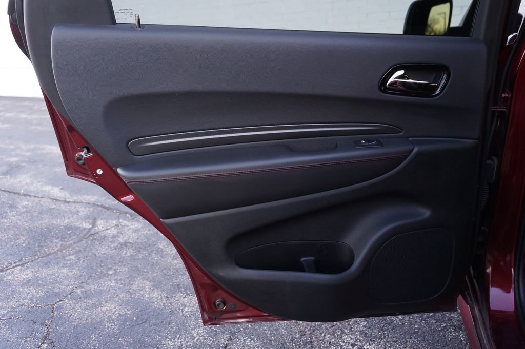 Used 2023 Dodge Durango R/T w/ Tow 'N Go Package AWD/4WD image 28