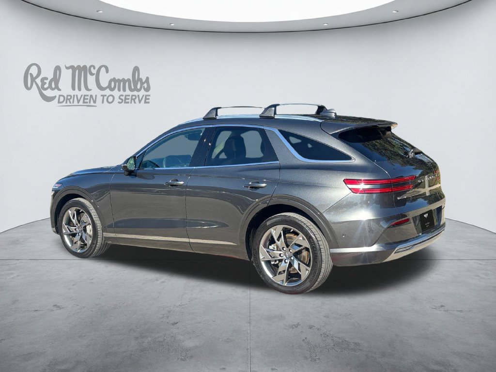 Used 2025 Genesis Electrified GV70 AWD/4WD image 3