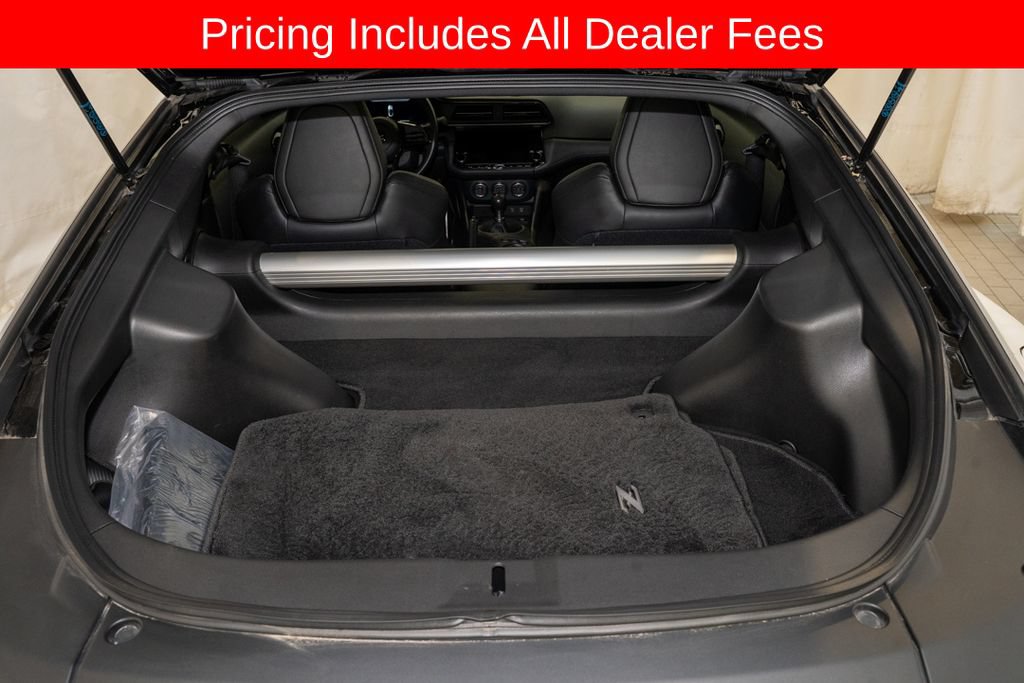 Used 2025 Nissan Z Performance w/ Floor Mat Package RWD image 8