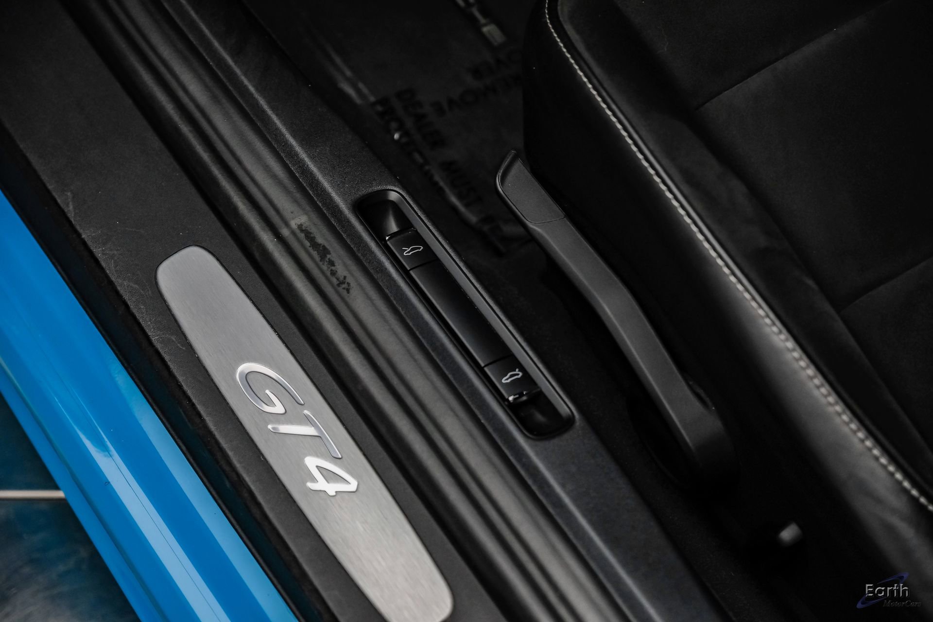 Used 2020 Porsche 718 Cayman GT4 image 46