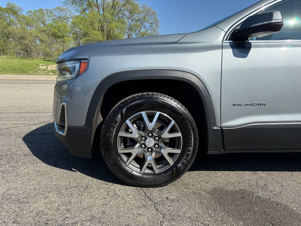 Certified 2023 GMC Acadia SLE w/ Driver Convenience Package AWD/4WD image 11