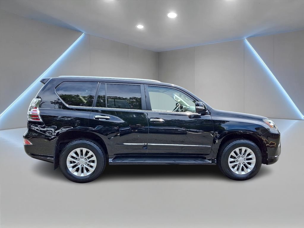 Used 2018 Lexus GX 460 Premium w/ Premium Package AWD/4WD image 4