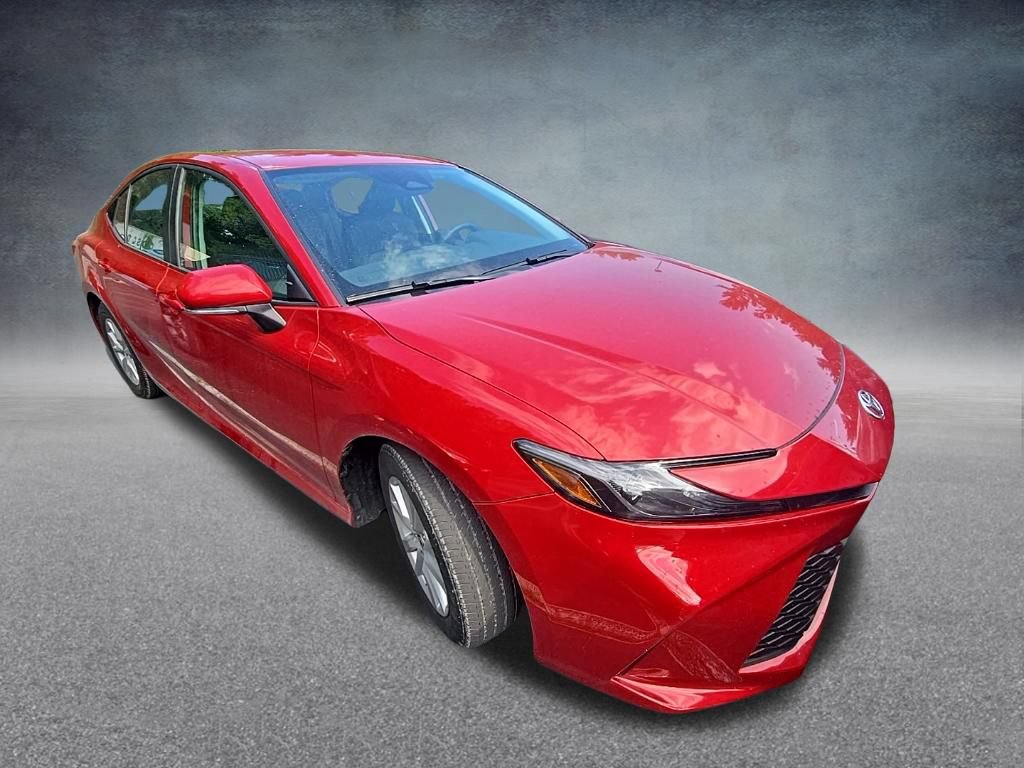 Used 2025 Toyota Camry LE FWD image 2