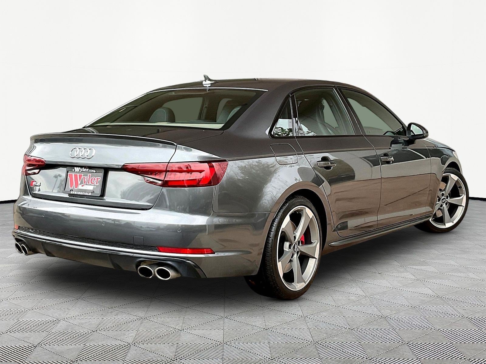 Used 2019 Audi S4 Premium Plus w/ Premium Plus Package AWD/4WD image 6