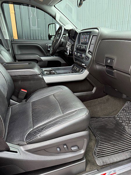 Used 2017 Chevrolet Silverado 3500 LTZ w/ Duramax Plus Package AWD/4WD image 8