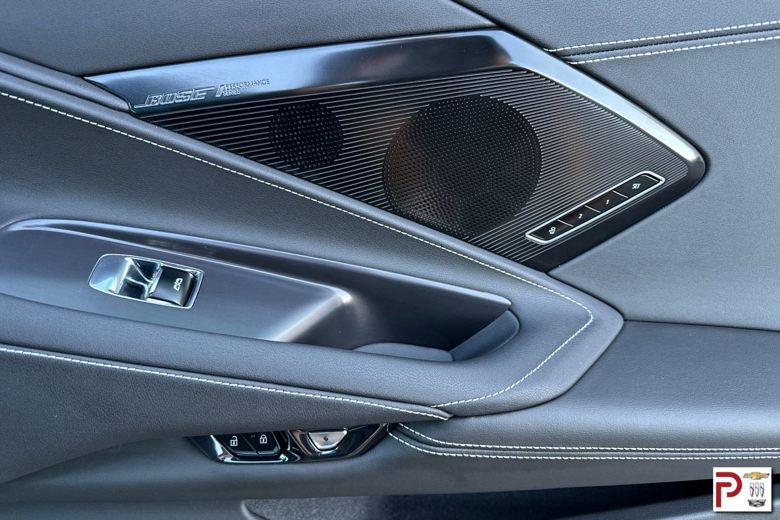 Used 2025 Chevrolet Corvette E-Ray w/ Stealth Interior Trim Package image 18