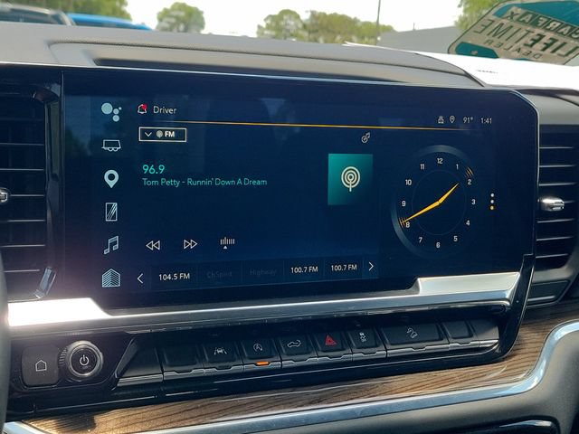 Certified 2022 Chevrolet Silverado 1500 LT AWD/4WD image 30